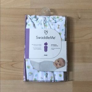Brand new newborn/0-3m SwaddleMe